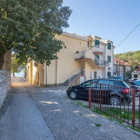 Apartment Antonija Drvenik (Split-Dalmatia)
